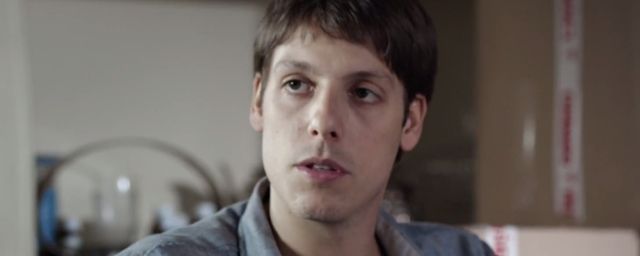 Entre Abelhas: Comédia dramática estrelada por Fábio Porchat ganha primeiro trailer