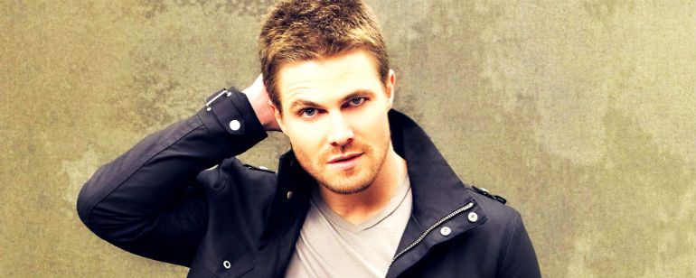 Herói na vida real: Stephen Amell, de Arrow, promove evento beneficente contra o câncer