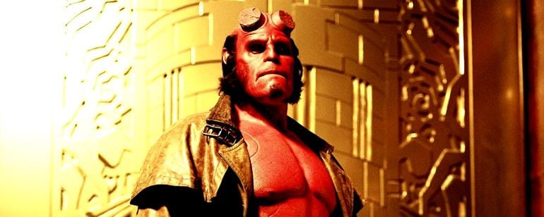 Ron Perlman convoca fãs em prol de Hellboy 3