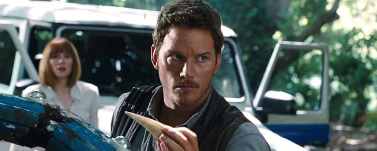 Jurassic World anota a maior bilheteria de estreia da história!