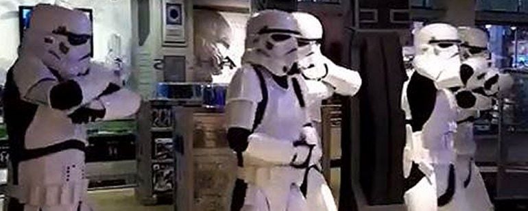 Imperdível! Veja a dança dos stormtroopers em plena Force Friday