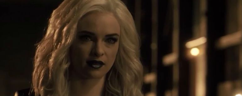 Nevasca e Flash Reverso dão as caras em novo teaser de The Flash