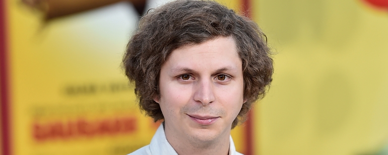 Michael Cera's Blonde Hair in Molly's Game - wide 6