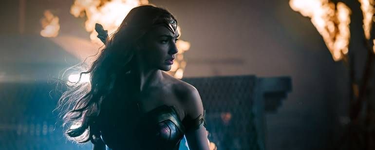 Zack Snyder divulga nova imagem da Mulher-Maravilha em Liga da Justiça