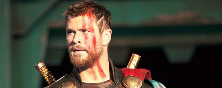 Foto: Chris Hemsworth, que viveu o Thor no cinema, chocou ao aparecer bem  mais magro, barbudo e com os cabelos desgrenhados por conta do filme 'No  Coração do Mar' - Purepeople