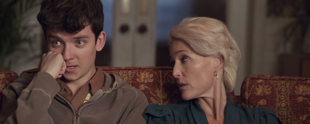 Sex Education Gillian Anderson E Asa Butterfield São Mãe E Filho Em