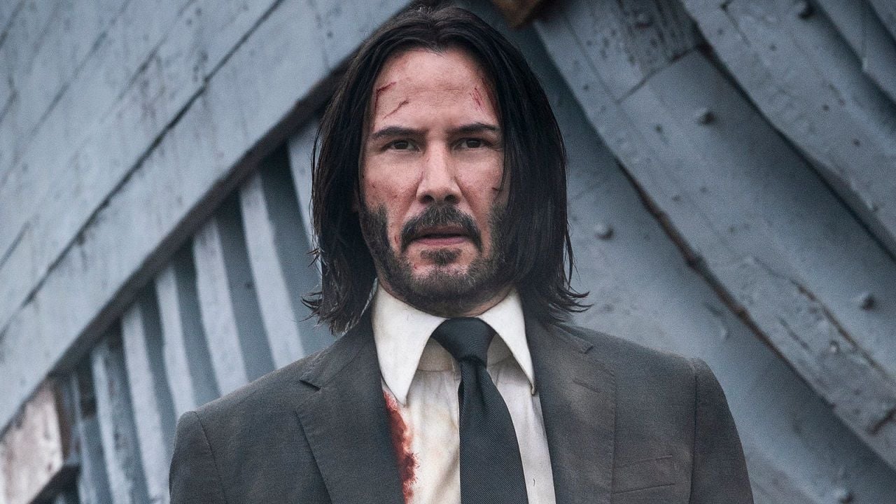 Keanu Reeves quebra tudo no novo trailer DUBLADO de 'John Wick 4