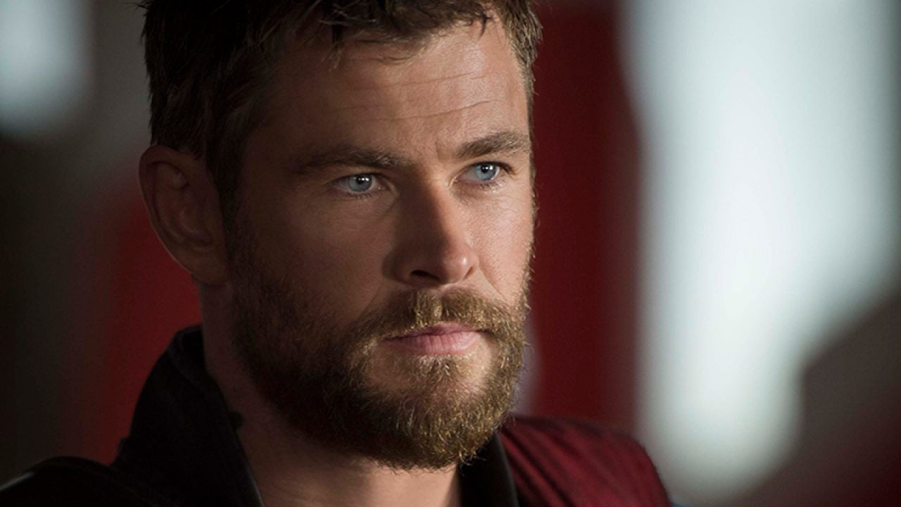 Chris Hemsworth anuncia fim das filmagens de Thor: Love and Thunder