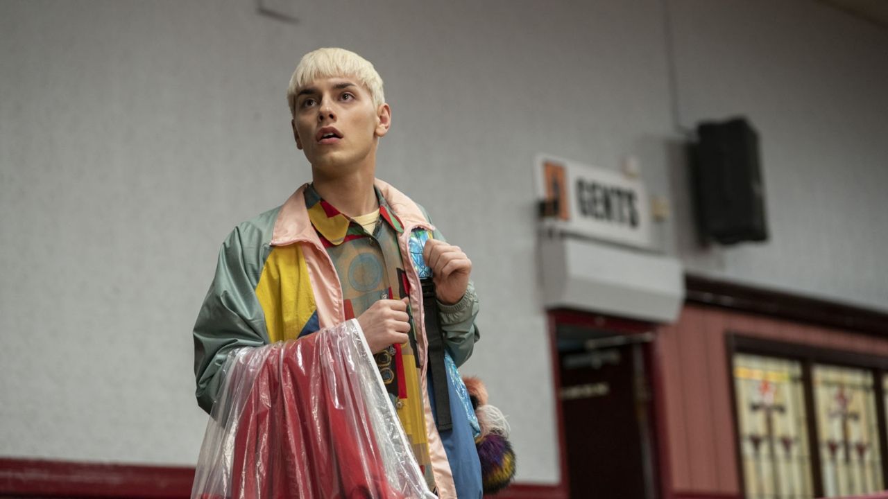 Mês do Orgulho LGBTQIAP+: 6 histórias para conhecer e entender a importância da data no calendário queer - AdoroCinema
