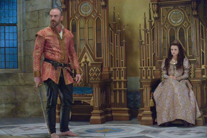 Reign Reign Reign : Reign : Fotos Alan Van Sprang - 198 no 327 - AdoroCinema