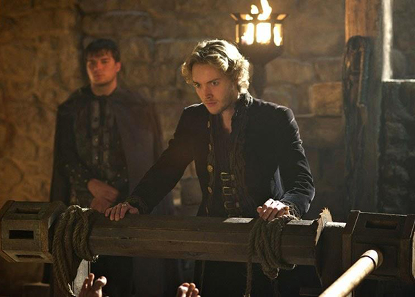 Foto de Toby Regbo - Reign : Fotos Toby Regbo - Foto 23 de 92 - AdoroCinema