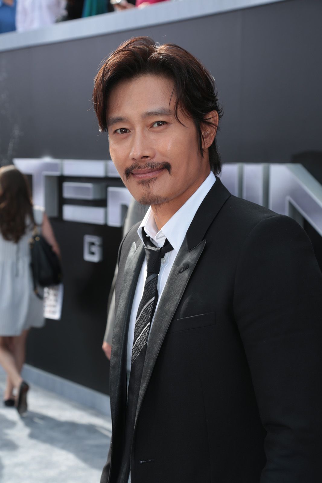 Foto de Lee ByungHun O Exterminador do Futuro Gênesis