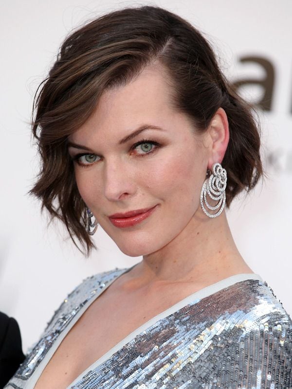 Veja Milla Jovovich e Tony Jaa em novos cartazes de Monster Hunter