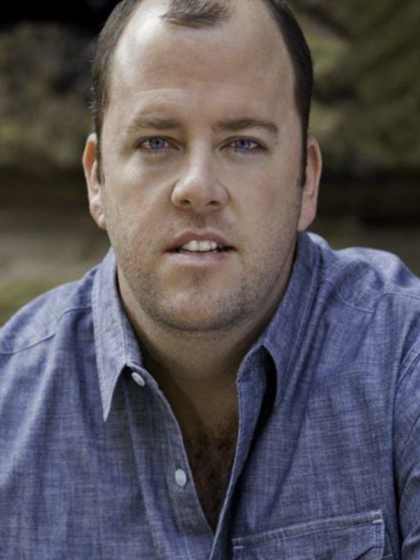 Foto de Chris Sullivan - Poster Chris Sullivan - AdoroCinema