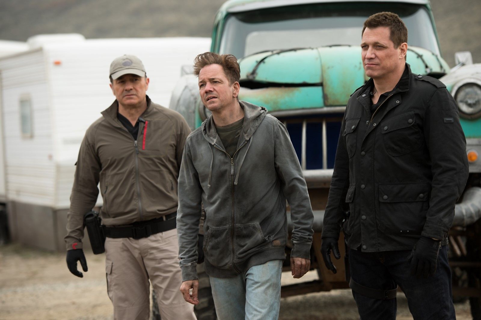 Films Et Séries Tv Avec Holt Mccallany Foto de Holt McCallany - Monster Trucks : Foto Frank Whaley, Holt