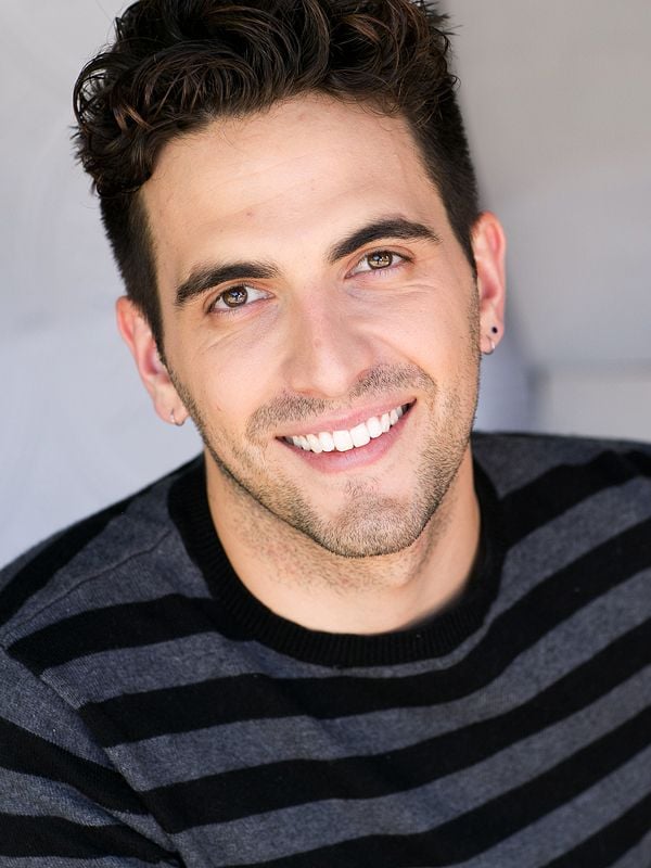 Matt Angel AdoroCinema