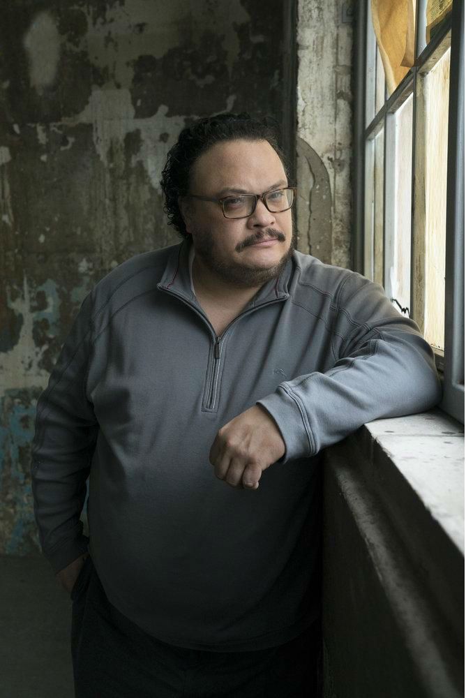 The Blacklist: Redemption : Fotos Adrian Martinez - 2 no 9 - AdoroCinema