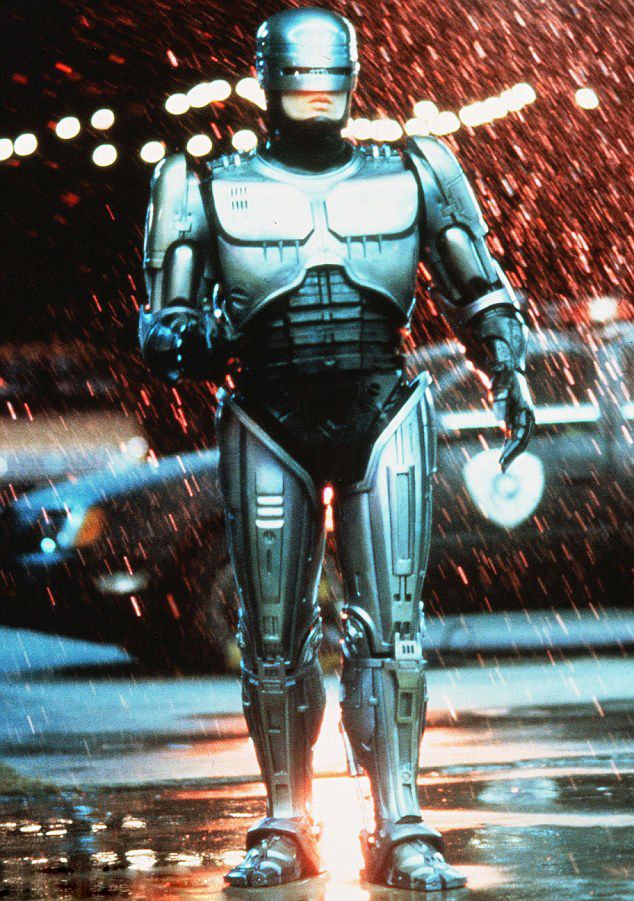 Peter Weller reprisará papel de RoboCop em novo jogo do personagem