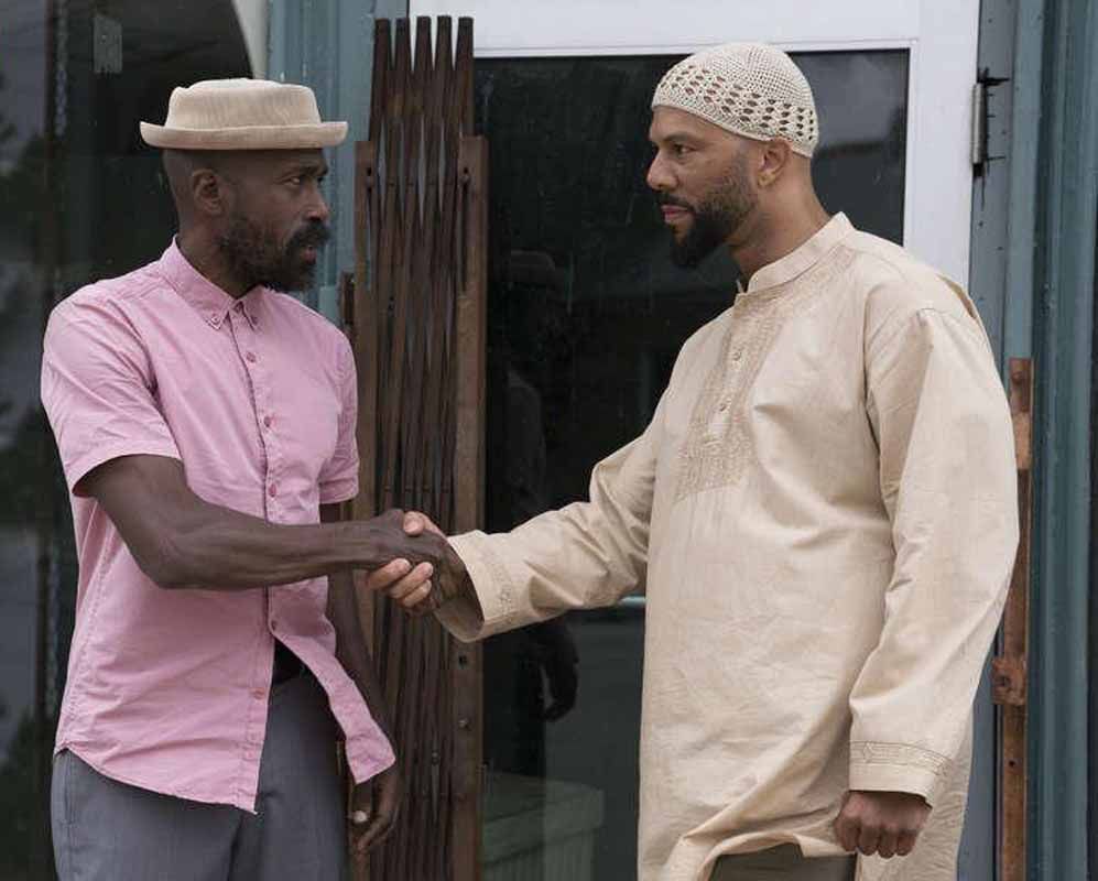 Foto de Common Poster Common, Ntare Guma Mbaho Mwine Foto 15 de 63