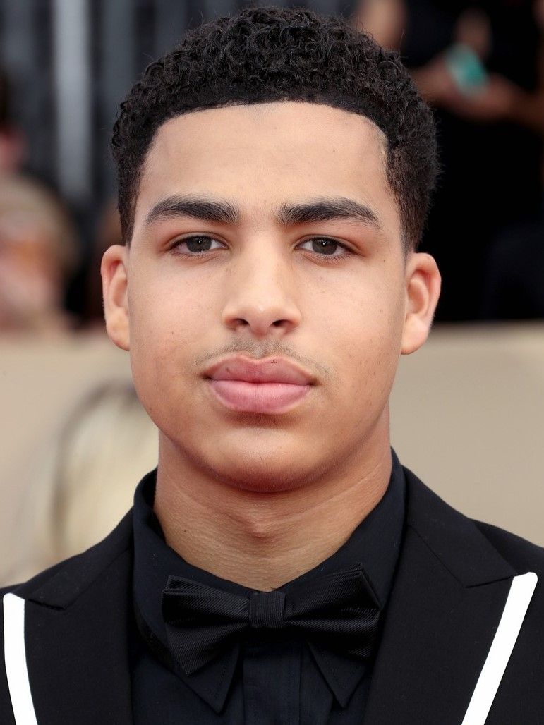 Marcus Scribner AdoroCinema