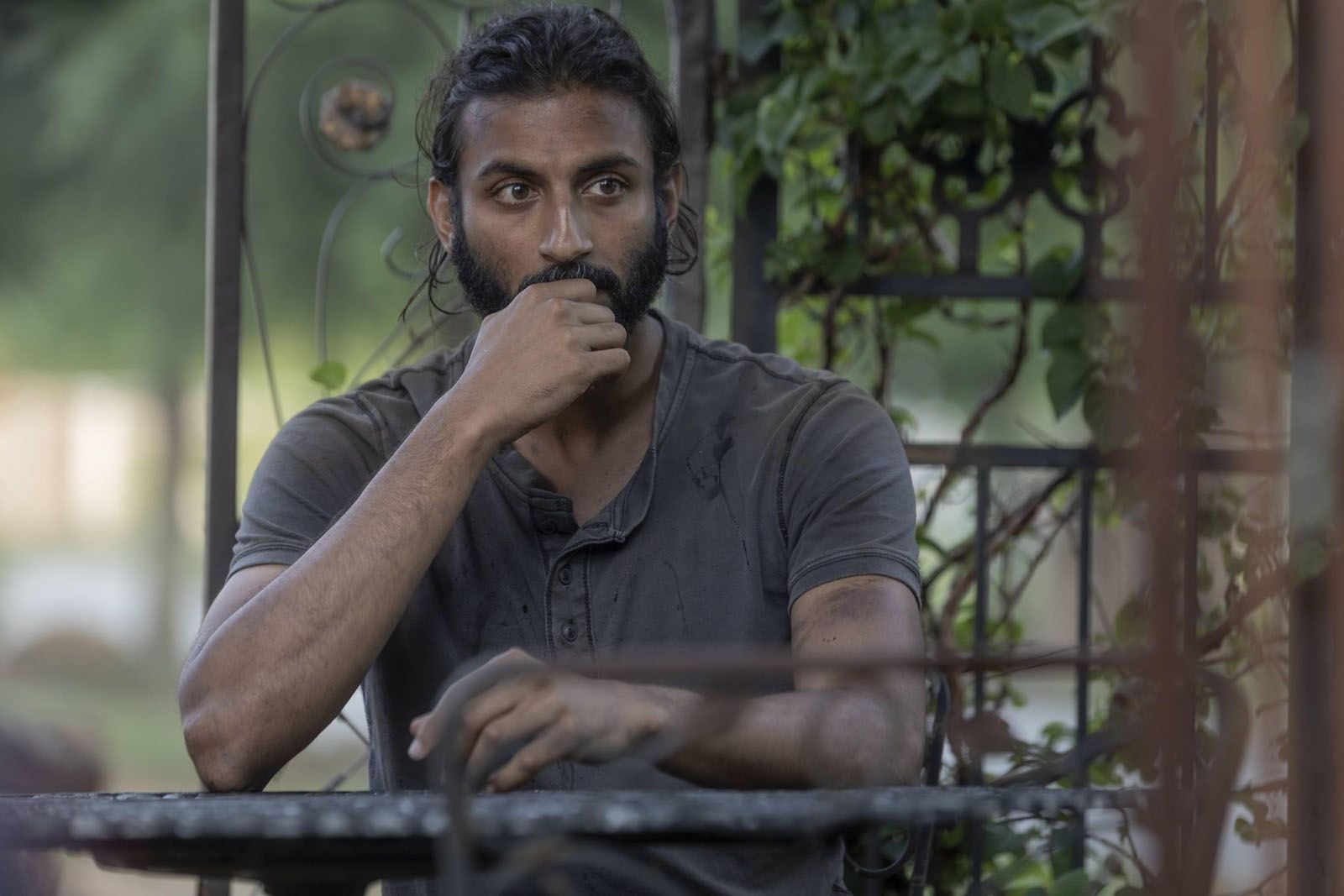The Walking Dead : Fotos Avi Nash - 174 no 1200 - AdoroCinema