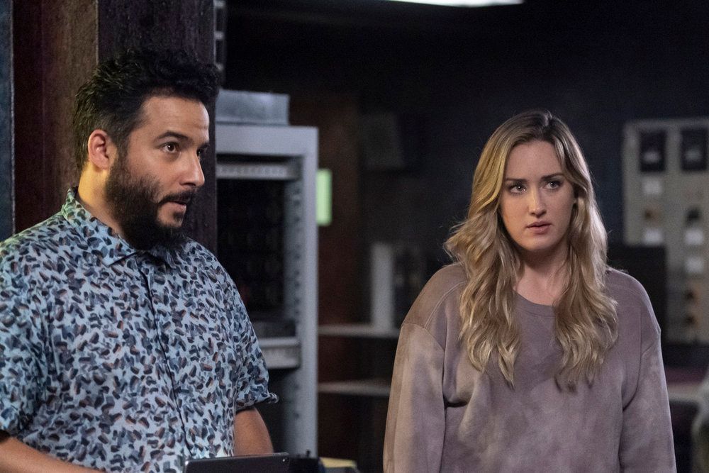 E ontem (25) Ashley Johnson - Portal Blindspot Brasil