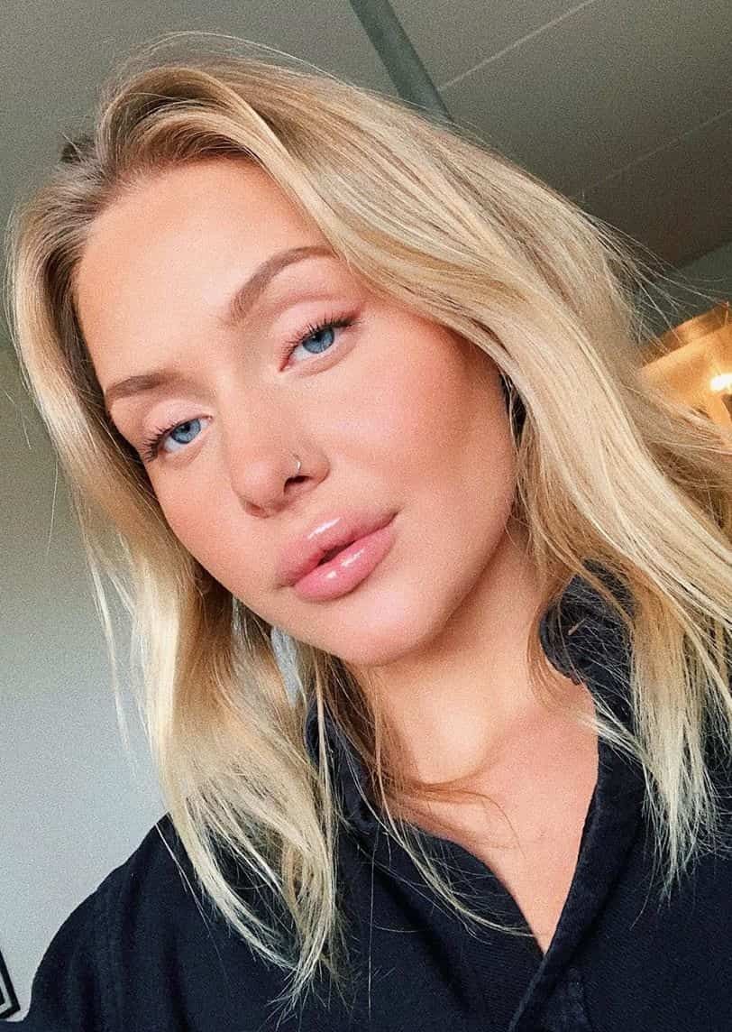 Sofia Kappel AdoroCinema