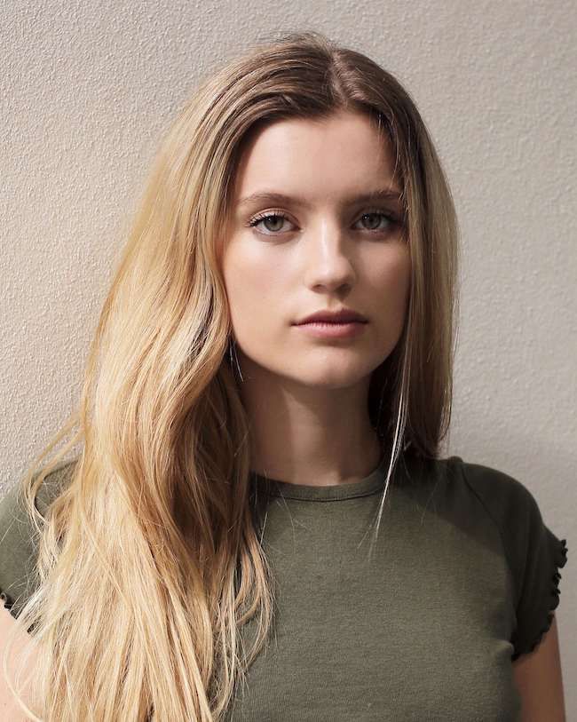 Mia Healey - AdoroCinema