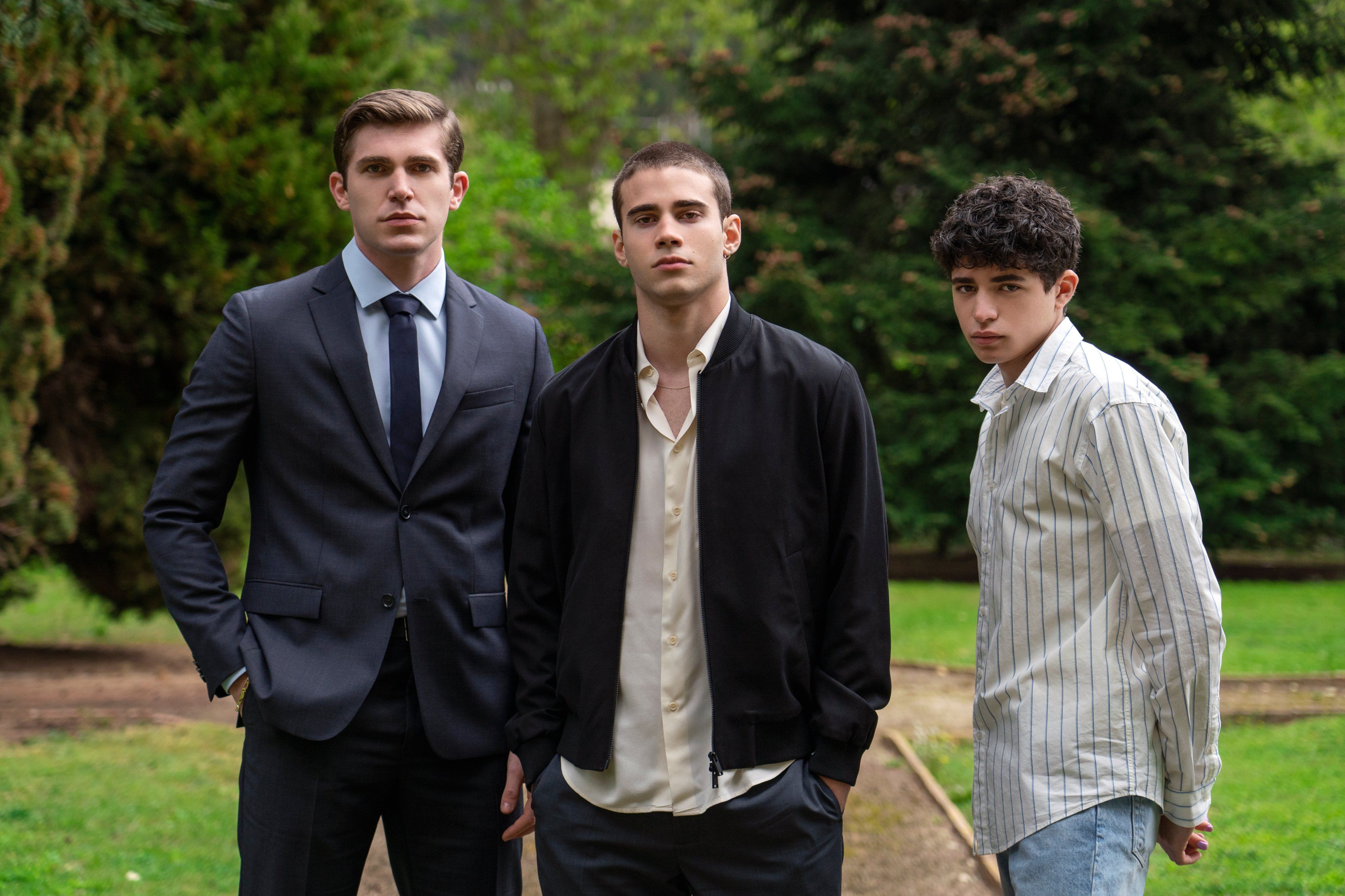 Из моего окна сколько лет. Из моего окна сколько лет. Из моего окна сколько лет. Хулио пенья нетфликс. Из моего окна сколько лет.