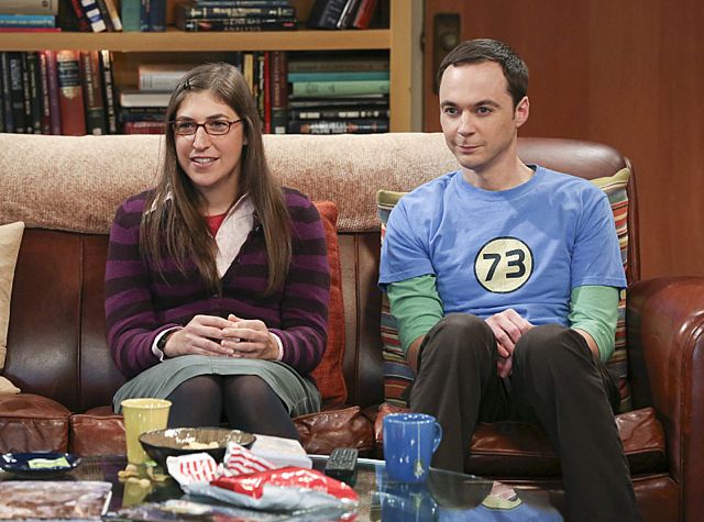 Foto De Mayim Bialik The Big Bang Theory Fotos Mayim Bialik Jim Parsons Foto 303 De 347 8853