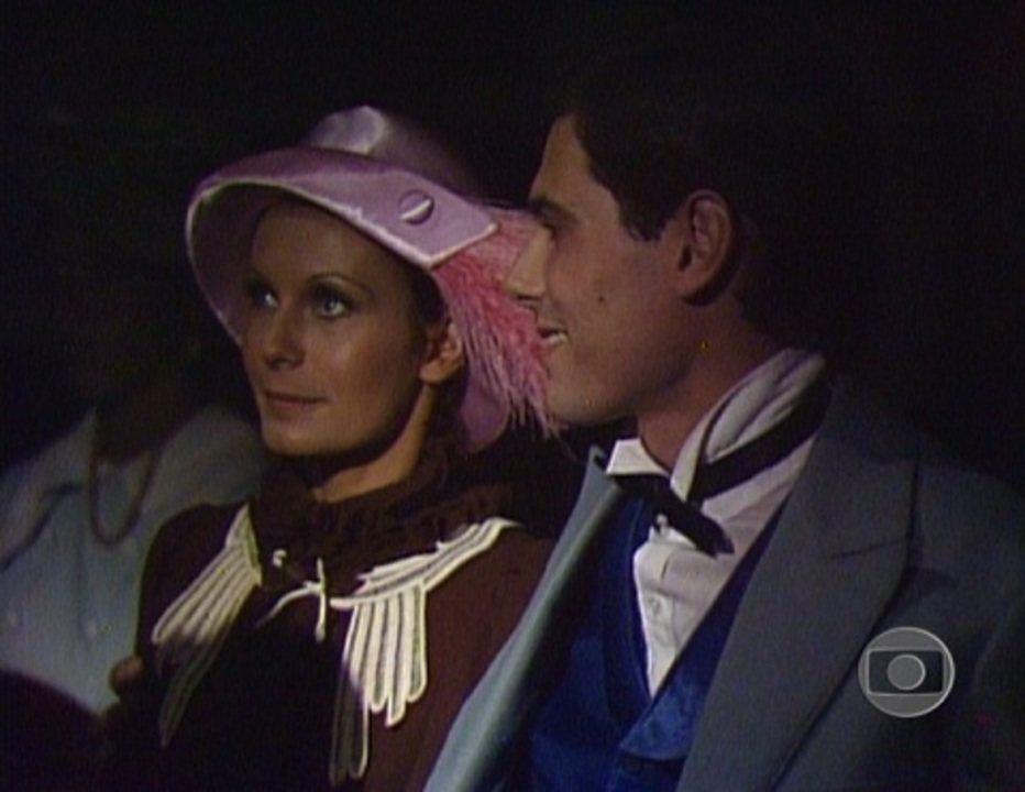 Vejo A Lua No Céu Foto