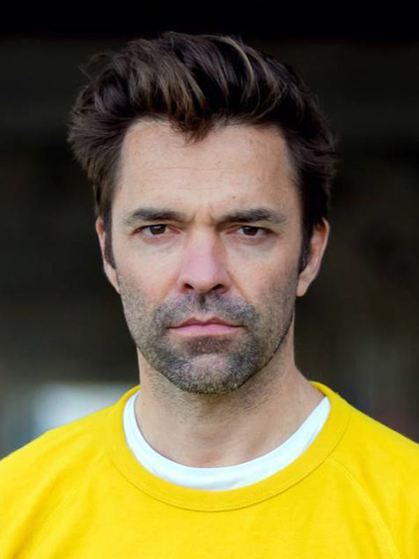 Yvo Muller - AdoroCinema