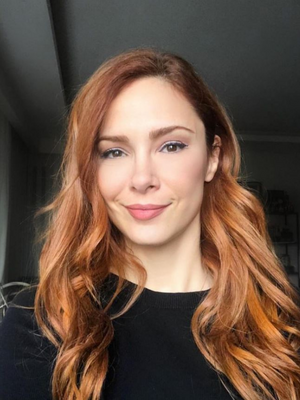 Mine Tugay - AdoroCinema