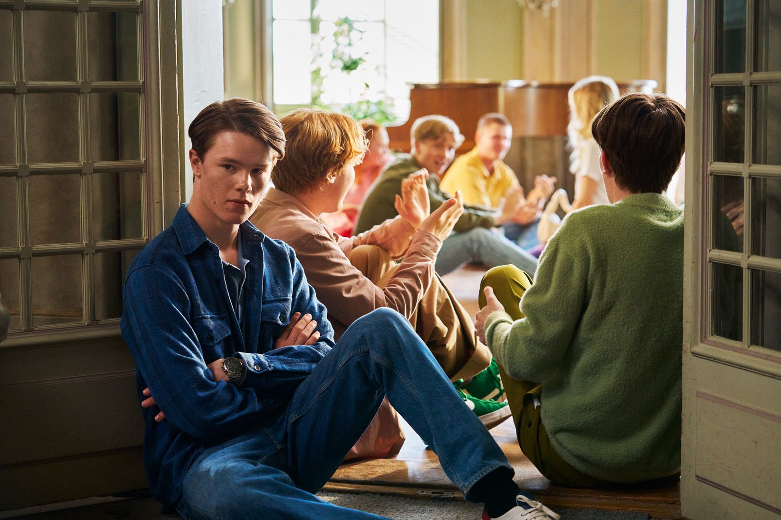 Young Royals : Fotos Edvin Ryding - 13 no 51 - AdoroCinema