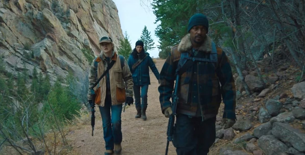 A Linha da Extinção : Fotos Morena Baccarin, Maddie Hasson