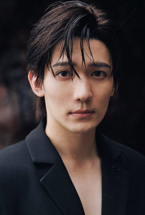 Poster Yong-qi Liang