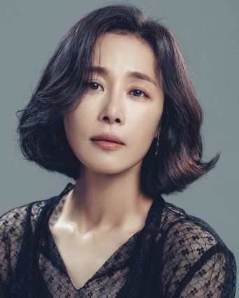 Poster Jeong-hee Moon