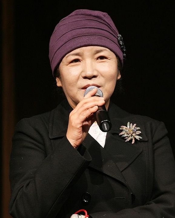 Poster Hye-jin Park