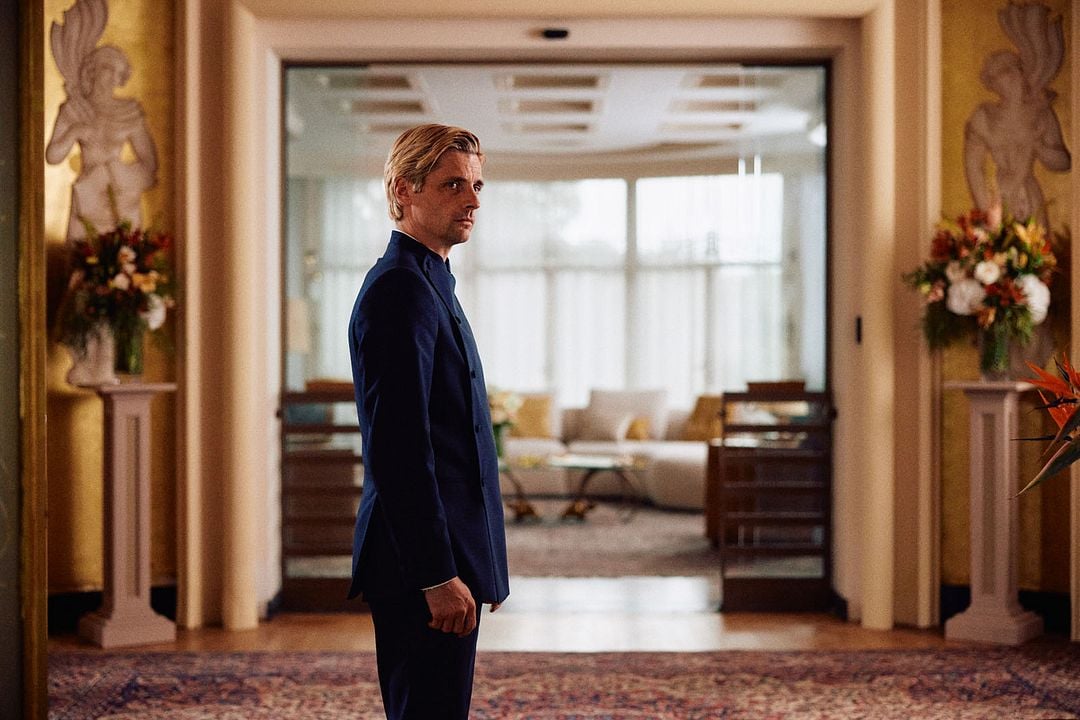 A Mulher Mais Rica do Mundo : Fotos Raphaël Personnaz