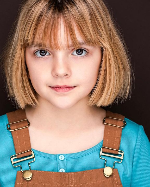 Poster Arabella Olivia Clark