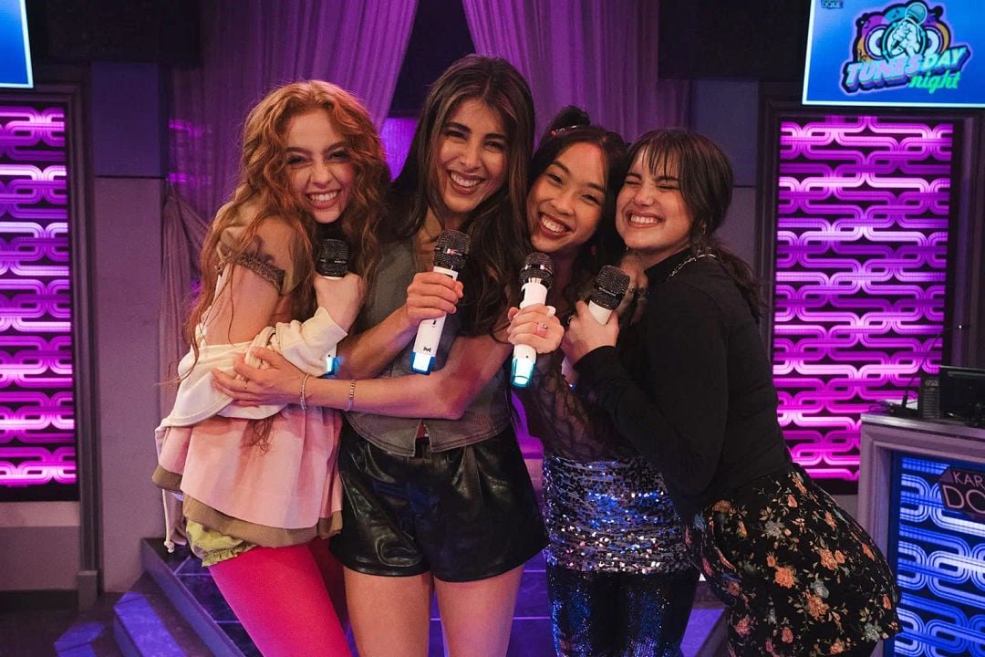 Fotos Erika Swayze, Alyssa Miles , Daniella Monet, Emmy Liu-Wang