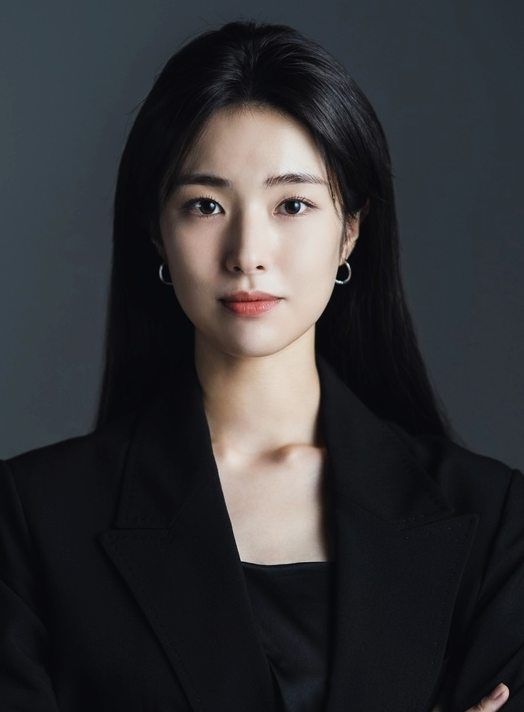 Poster Ha Young