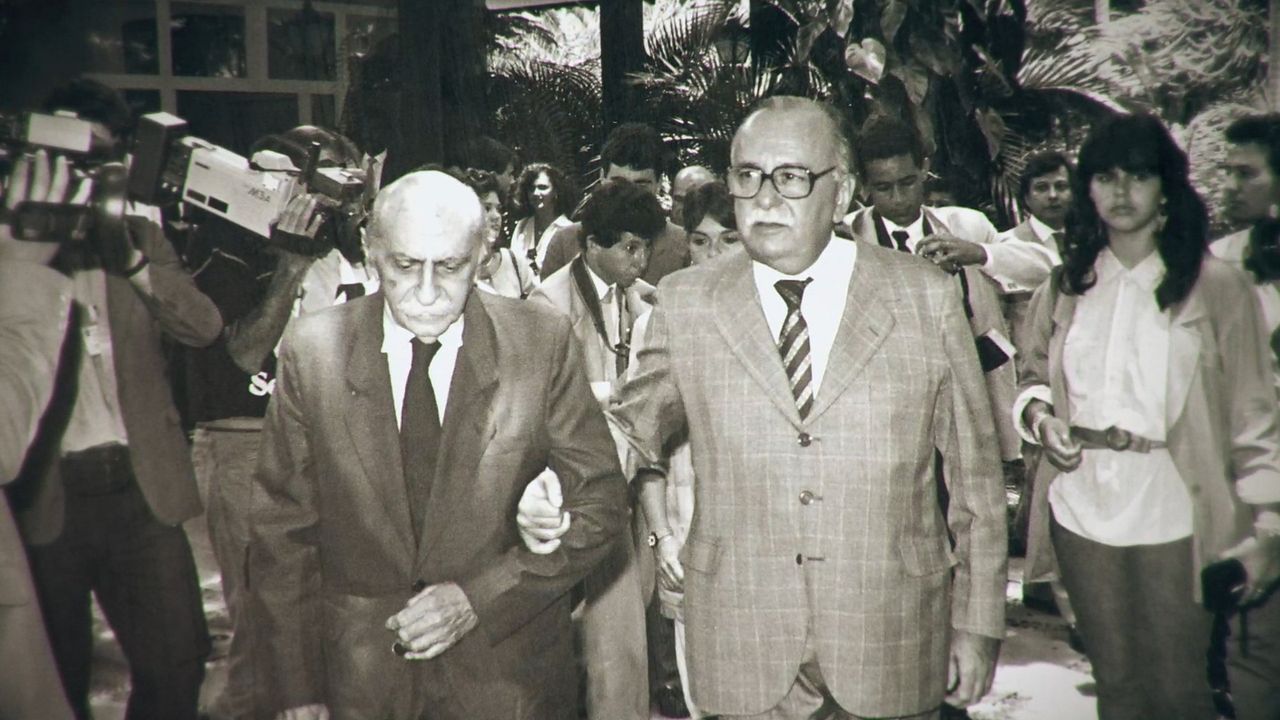José Aparecido de Oliveira: O Maior Mineiro do Mundo : Fotos