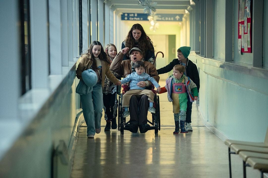 Adeus, June : Fotos Timothy Spall