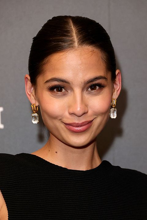 Poster Jasmine Curtis-Smith
