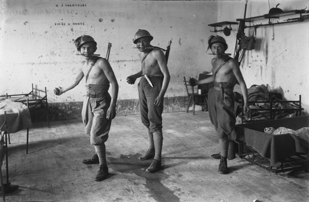 Fiume o Morte! : Fotos