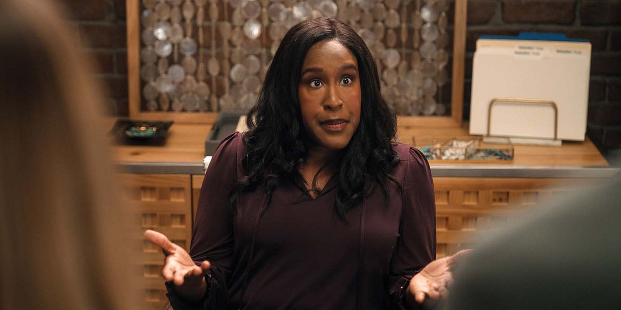 Mythic Quest : Fotos Naomi Ekperigin