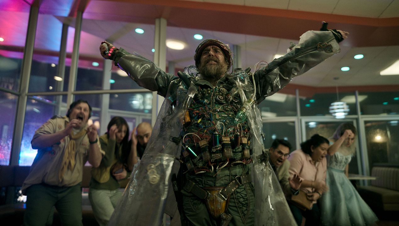 Boa Sorte, Divirta-se, Não Morra: Sam Rockwell