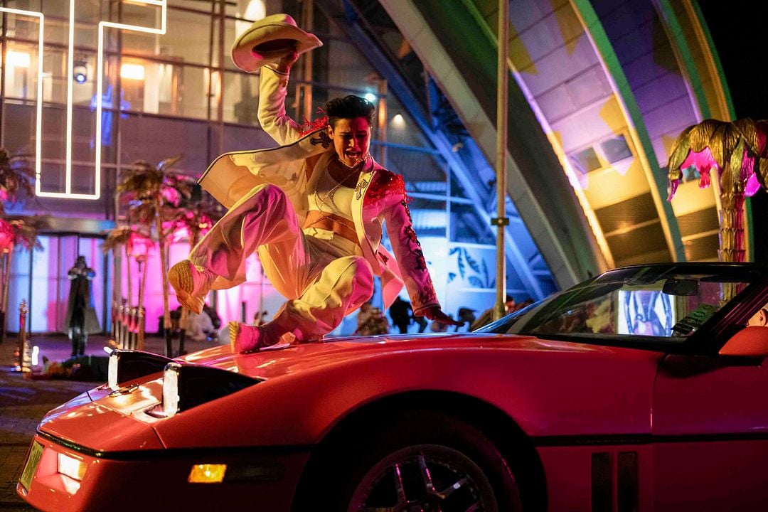 O Sobrevivente : Fotos Katy O'Brian