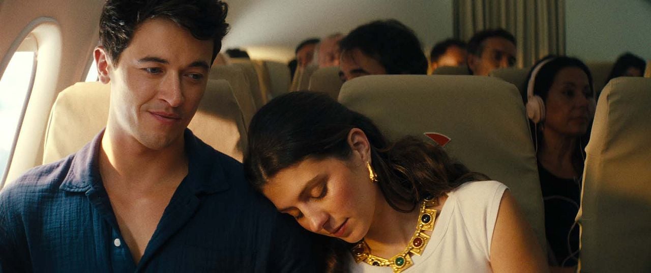 De Férias com Você : Fotos Emily Bader, Tom Blyth